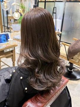 ザザ シンジュク(ZA/ZA shinjuku) ロングレイヤー/オリーブベージュ/イノアカラー