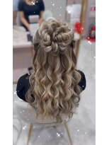 リアン 八幡筋店(lien)&nbsp;ハーフアップお団子☆