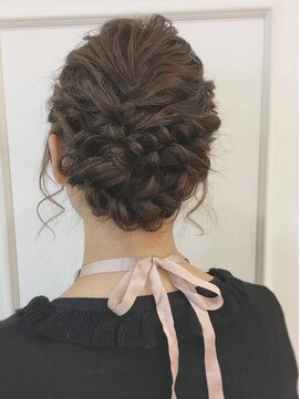 クロップ エス 湘南辻堂(crop es) 波ウェーブ編み込みアレンジ♪