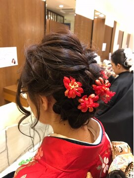 ヘアリベーテ(hair Liberte) アップスタイル【成人式】