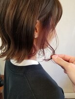 ベラ(Bella)&nbsp;ピンクインナーカラーボブ