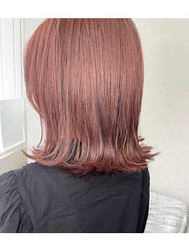 ラウレア(Laule'a) 20代30代40代50代愛され外ハネバイオレットアプリコットカラー