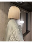 ブロンドボブ/ブリーチカラー/ボブ/ブロンド