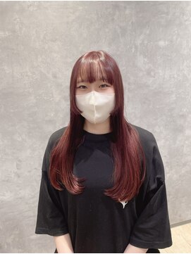 リン モアナバイヘッドライト 武蔵小杉2号店(lynn Moana by HEADLIGHT) 姫カットとベリーピンク