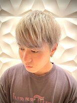 銀座マツナガ 浅草店&nbsp;個性派ハイトーンカラー/ミルクティーベージュ/ツーブロ