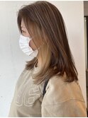 白髪ぼかしハイライト×イヤリングカラー♪