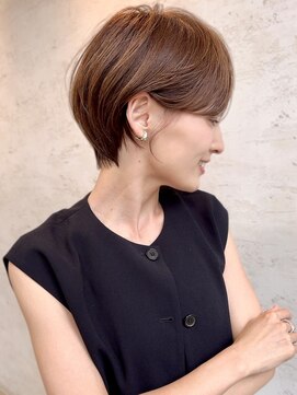 カルナ バイ エルモ(calna by ELMO) calna京橋　ショートボブ/丸みショート
