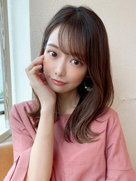 ラルユー 金山(LallYou) 後れ毛が可愛い顔周りレイヤー/ナチュラルアッシュ/顔周り