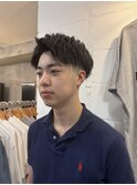 テーパーフェードアップバングスタイル