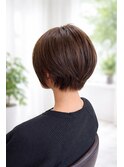 大人美人ショートボブひし形ショート小顔レイヤーベージュ