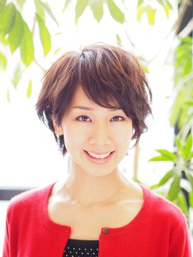 シャイン(Shine) 大人フェミニン