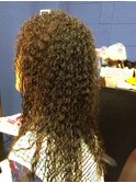 ハリウッド風パーマヘアー