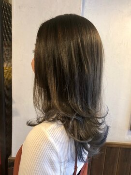 ヘアーデザイン スワロー(hair design Swallow) ３Ｄバレイヤージュカラー