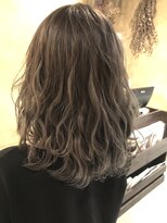 ユニーク(UniQ)&nbsp;グラデーションカラー+パールアッシュ【UniQ・小笹】