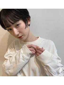 セーヌ(CEINE) 【CEINE】地毛風カラーコンパクトショート【三軒茶屋】