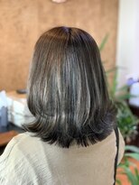 アークスヘアー&nbsp;【Arks hair】ジェンダーレス☆透明感シルバーアッシュ