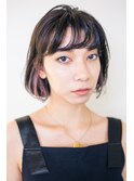 シアーグレージュAラインボブ／インナーカラー/イヤリングカラー