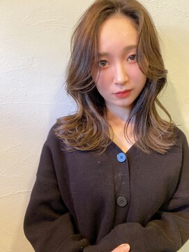 シエル(Ciel) 韓国風ミディアムレイヤー。