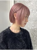 ショートボブ切りっぱなしショート前髪ぱっつん顔まわりレイヤー