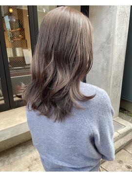コフィー バイ メルト 吉祥寺(cofy by melt) 【松本咲花】ブリーチなしオリーブベージュ春カラー透明感カラー