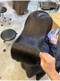 赤みを消したマットブラウン　Zina本八幡