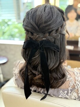 ルーウィン(LE WIN) 編み込み × ハーフアップ