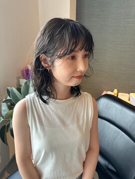 アム(amu) ウルフパーマ/ボブパーマ/レイヤーパーマ/ミディアムパーマ