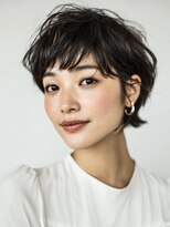 ヒマル 学芸大学(Himaru)&nbsp;大人女性/ショートカット/ボブルフ/ネビージュ/小顔/パーマ