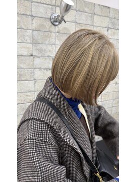 グランルシア(GRAN Lucia) ミルクティー　ボブ