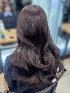 アリュウル 表参道(ALLURE) パープルブラウン／パープルピンク／レイヤーカット　佐藤