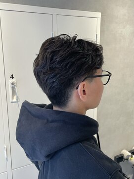 エレノア 新宿新南口(Eleanor) セット簡単！毛流れを活かすニュアンスパーマ
