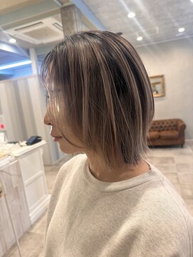 ヘアー クリエイト カルバリ(HAIR CREATE Calbari) シャドールーツ
