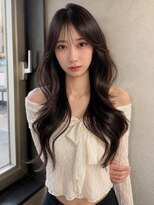 アイユー(ii+U) 鎖骨下から入るレイヤーカット♪