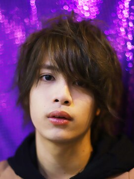 カゼ ダイカンヤマ Kaze DAIKANYAMA マットツーブロックNYツイストバージュ