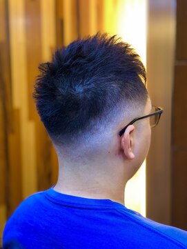 グッドマン バーバーショップ リョクチ(goodman barbar shop RYOKUCHI) barber フェードスタイル