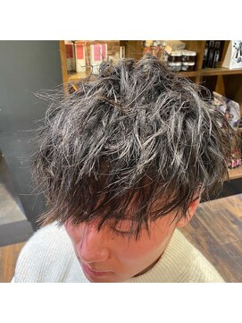 レパーン(Lepa) スパイキー波打ち