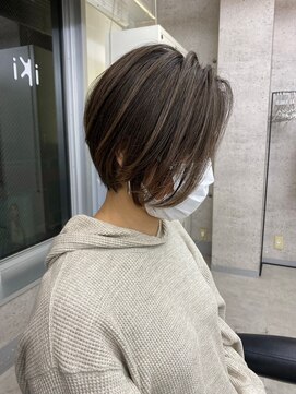 イキ 表参道(iki omotesando) モード/無造作ウェーブ/大人ガーリー[表参道駅]