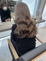 ブランコトレス 鏡島(BLANCO tres) 【ブリーチあり】ミルクティーグレージュ