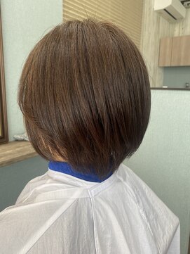 チル 軽めボブ