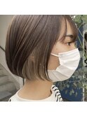ショートボブ×レザーカット
