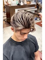 ハイパー(HYPER)&nbsp;海外風バレイヤージュ【メンズ／ブリーチ／メンズカット】