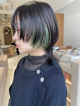 マーシィ(MARCIE) ミントカラー × ウルフカット