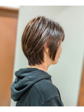 アトリエ ヴィサージュ 稲毛海岸店(ATELIER VISAGE) 伸ばしかけの方におススメ♪ミニウルフカット