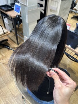 リバティーエル 勝どき店(LIBERTY-L) 髪質改善ストレート/美髪ストレート/縮毛矯正/髪質改善