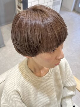 グラッシー センター北店(GLASSI) 丸いシルエットがカワイイ★小顔マッシュショート★グレージュ