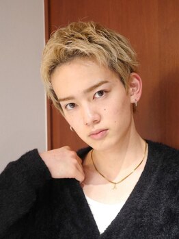 オーパスバイアンブルリュクス 池袋(Opus by ambleluxe)の写真/当日予約もできるから仕事帰りにも通える◎再現性の高いカット技術で、朝のセットも簡単に!【池袋駅】