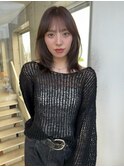 レイヤーカット×グレージュ