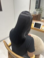 マレン(MAREN) ツヤ髪ストレート