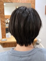 ウタ(uta)&nbsp;刈り上げなしマッシュショート
