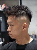 MEN'S/ツイストピンパーマ×アップバング/短髪/フェード